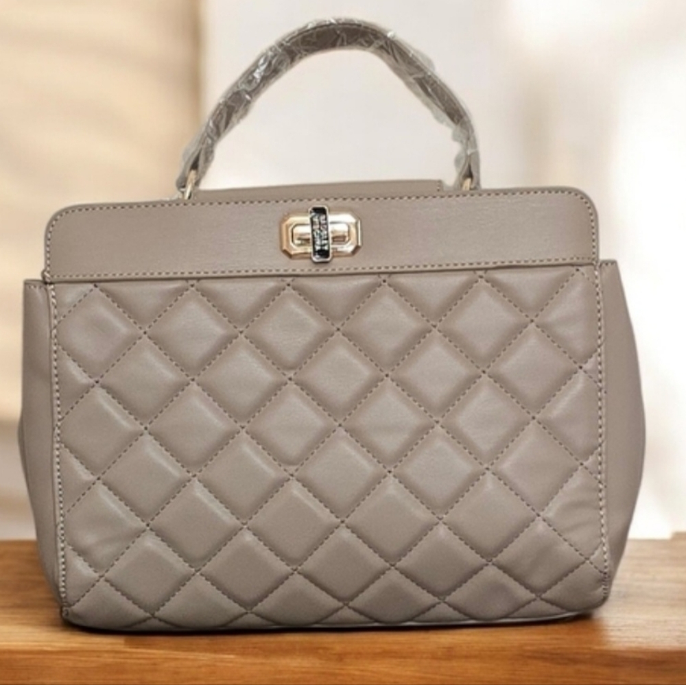NWT Quilted Handbag Badgley Mischka Satchel Handbag Beige Gold